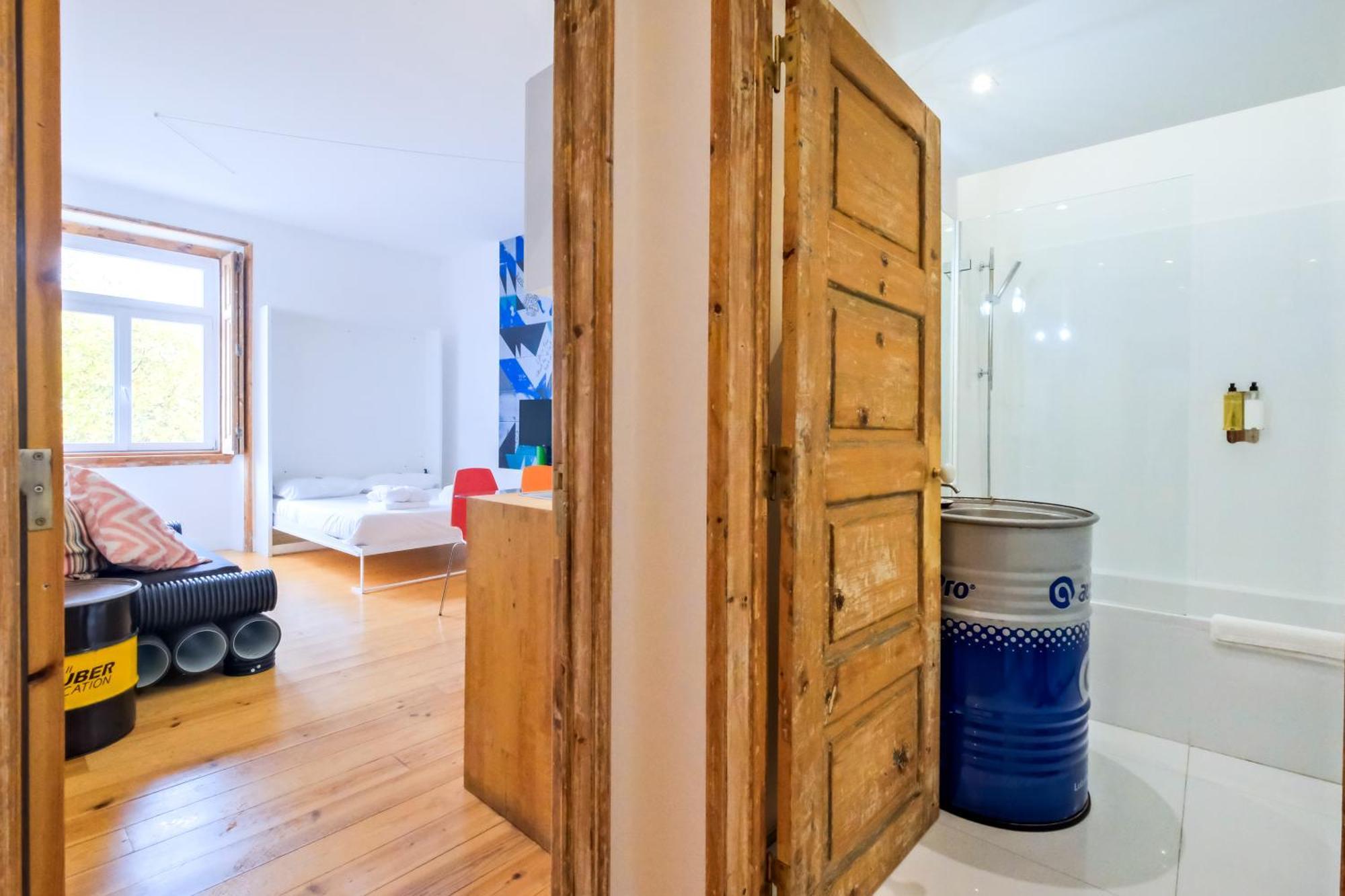 Chiado Arty Flats Apart-hotel 4*