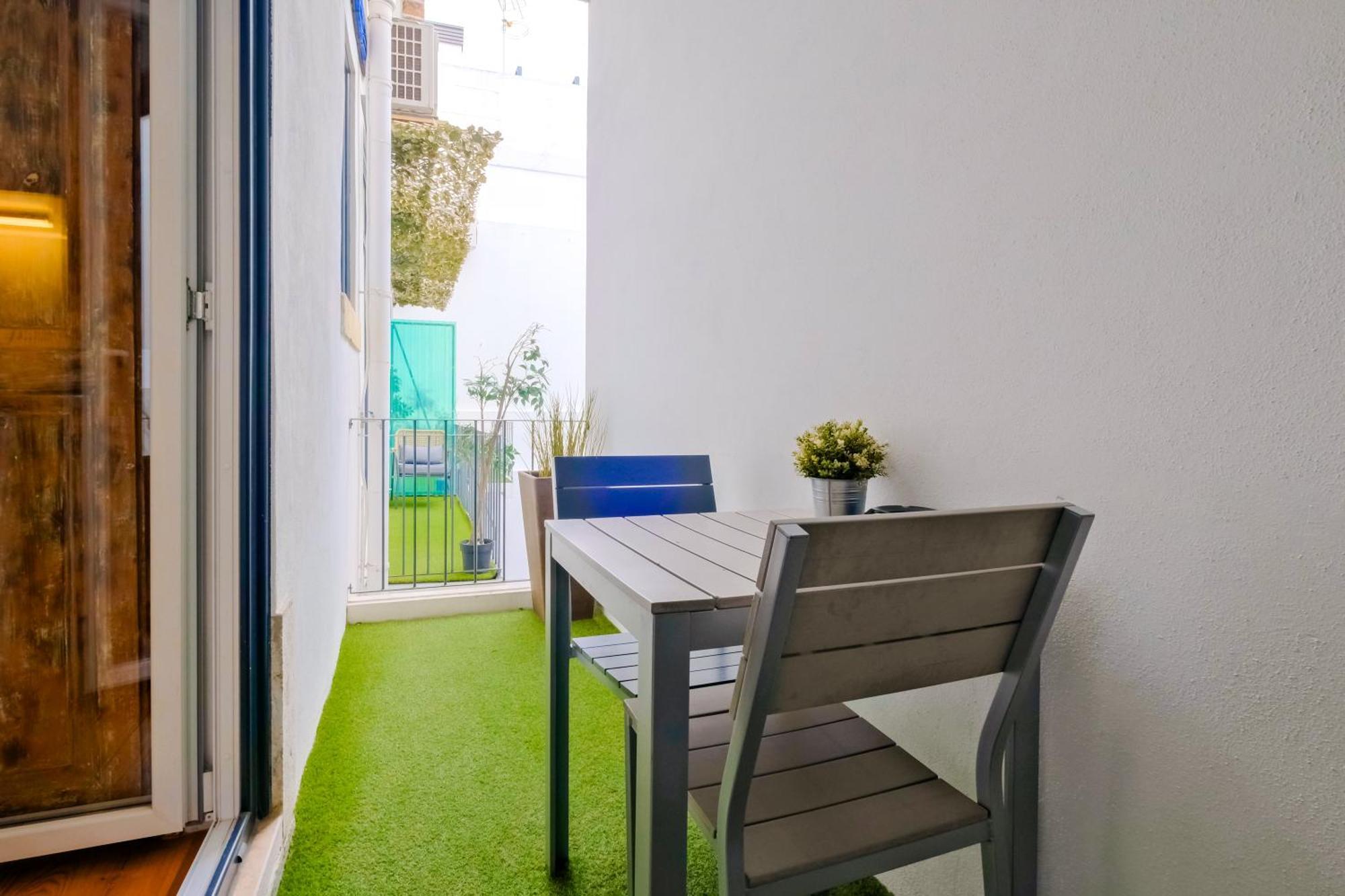 Chiado Arty Flats 4* Lisbon